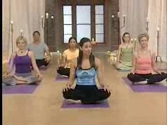 Sara Ivanhoe - Crunch Candlelight Yoga