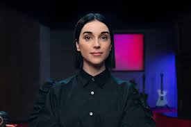 St. Vincent - MasterClass - Teaches Creativity and Songwriting